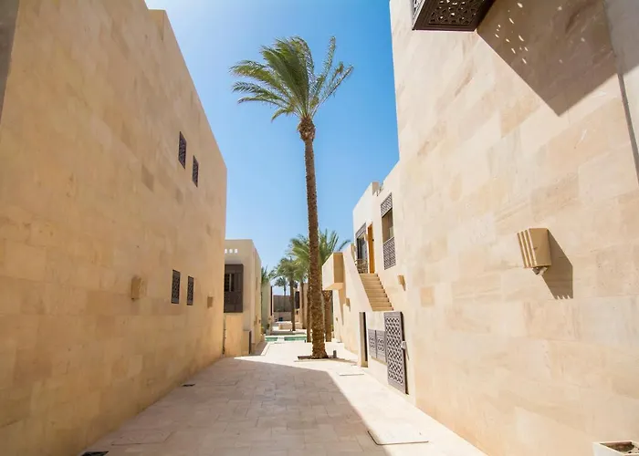 Nayah Stays, Ground Terraces