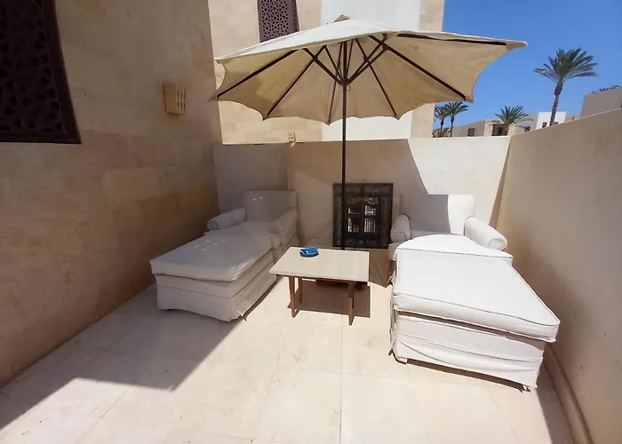Nayah Stays, Ground Terraces